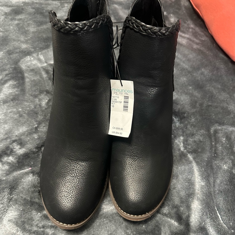Maurices ankle boots